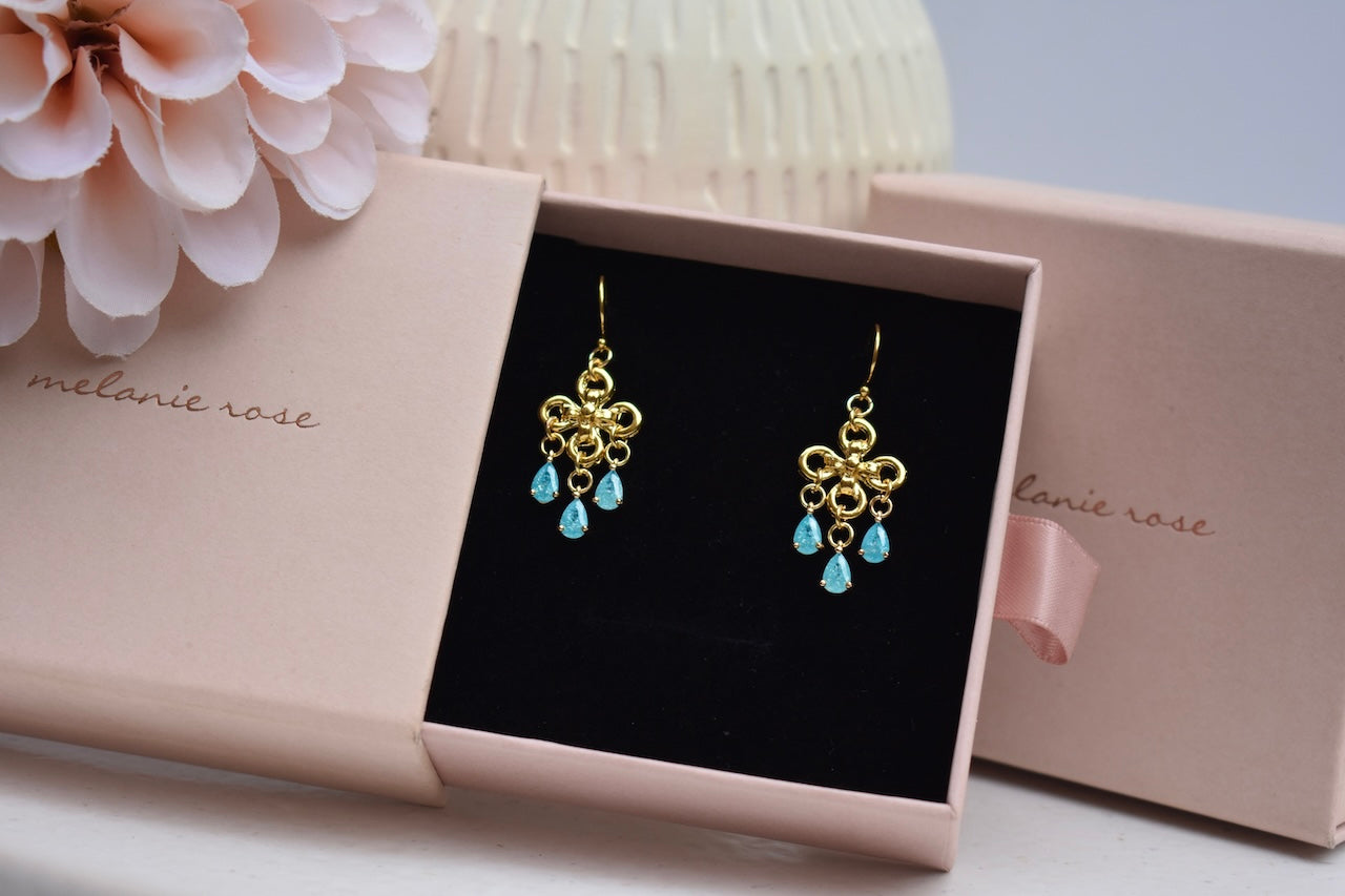 'Bianco' - Gold & azure drop earrings