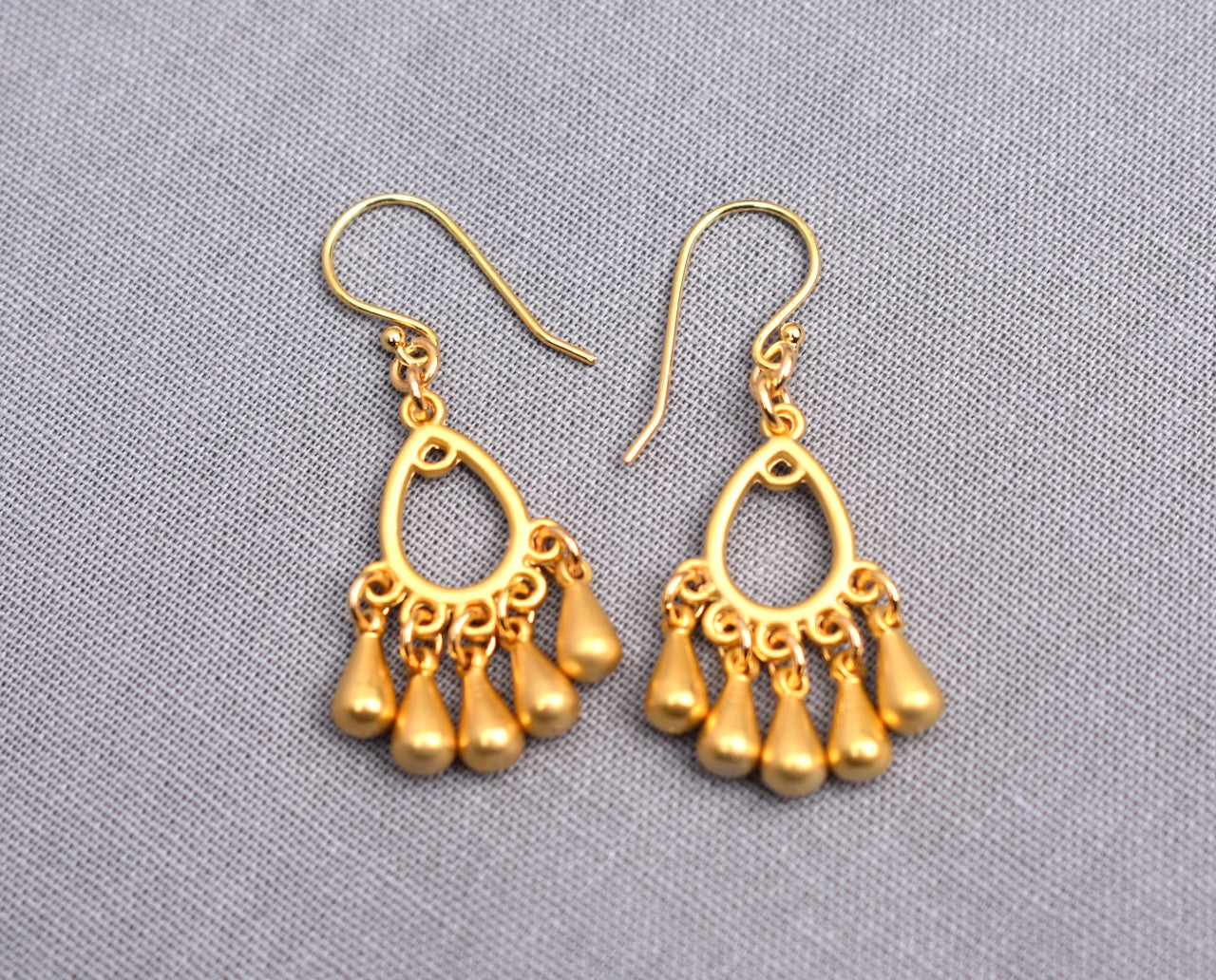 'Viv' - Matte gold chandelier earrings