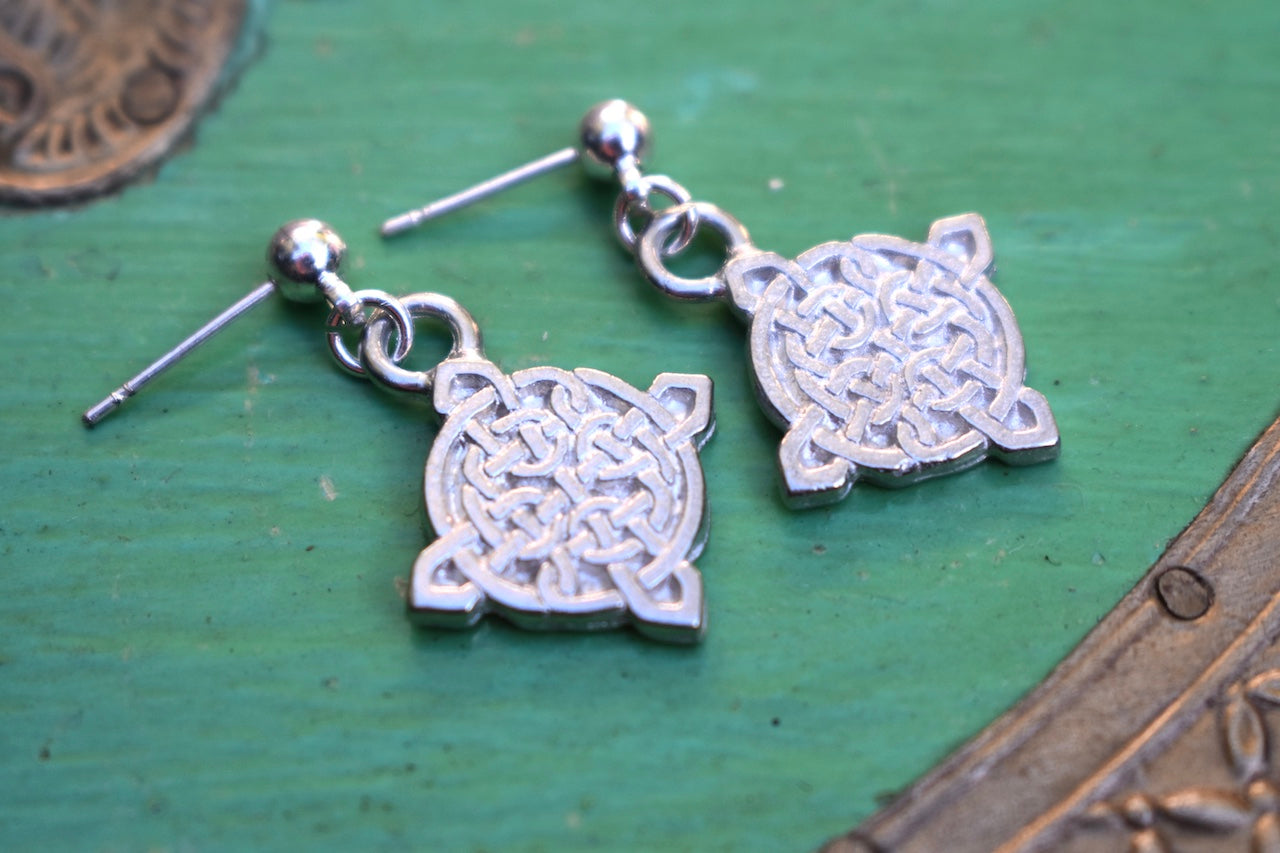 'Brea' - Celtic style silver earrings
