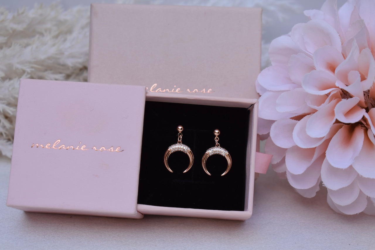 'Nalo' - Rose gold horn earrings