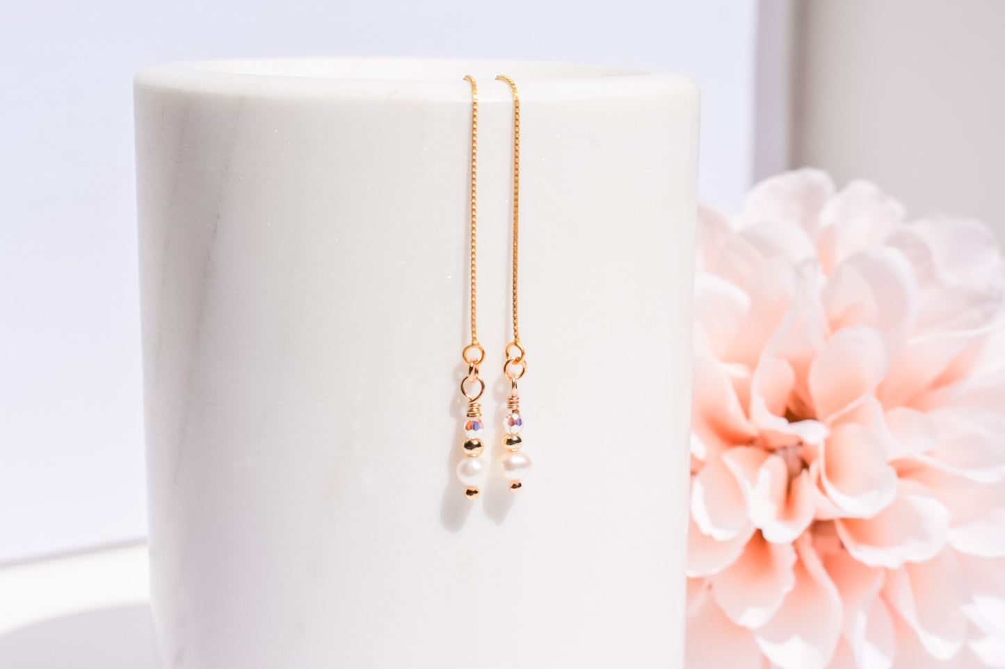 'Perla' - Gold pearl threaders