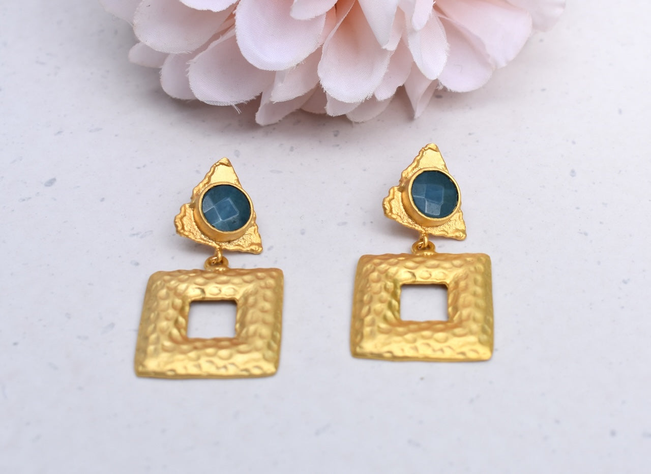 'Angelina' - Hammered triangle and square gold earrings