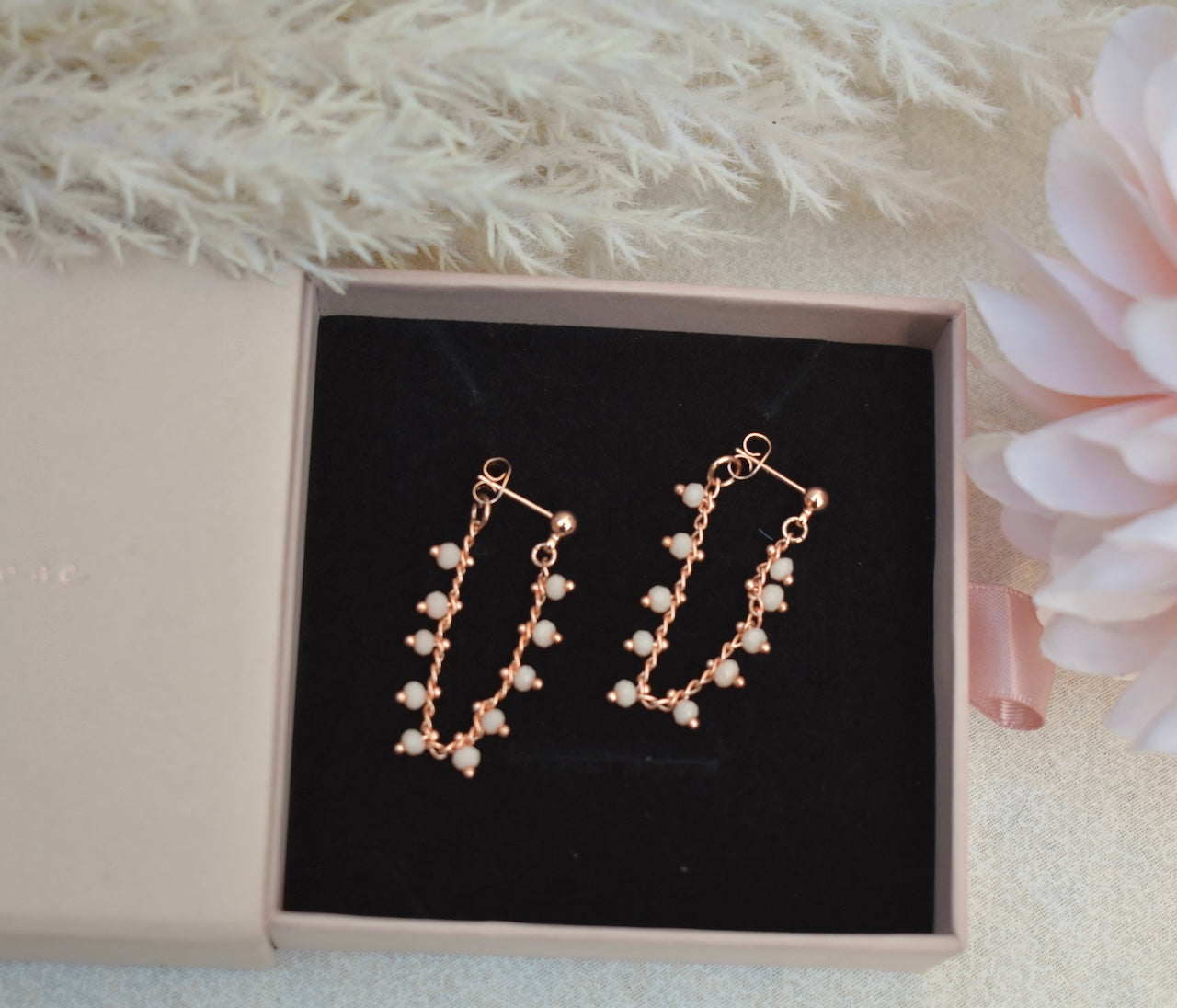 'Leia' - Rose gold chain stud earrings