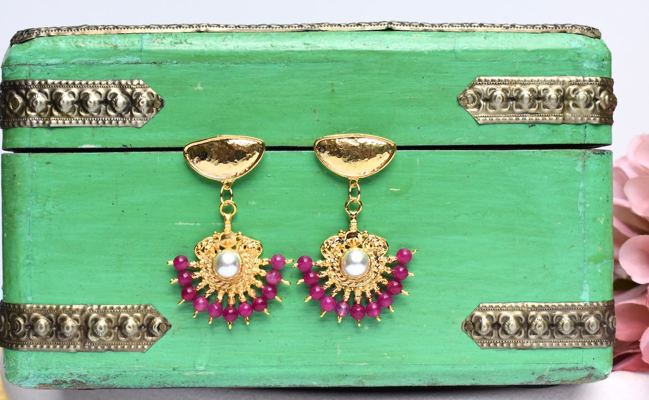 'Kiki' - Gold and pink drop earrings